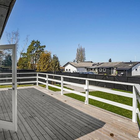 2 Bedroom Stunning Home In Strøby Ladeplads Exterior foto